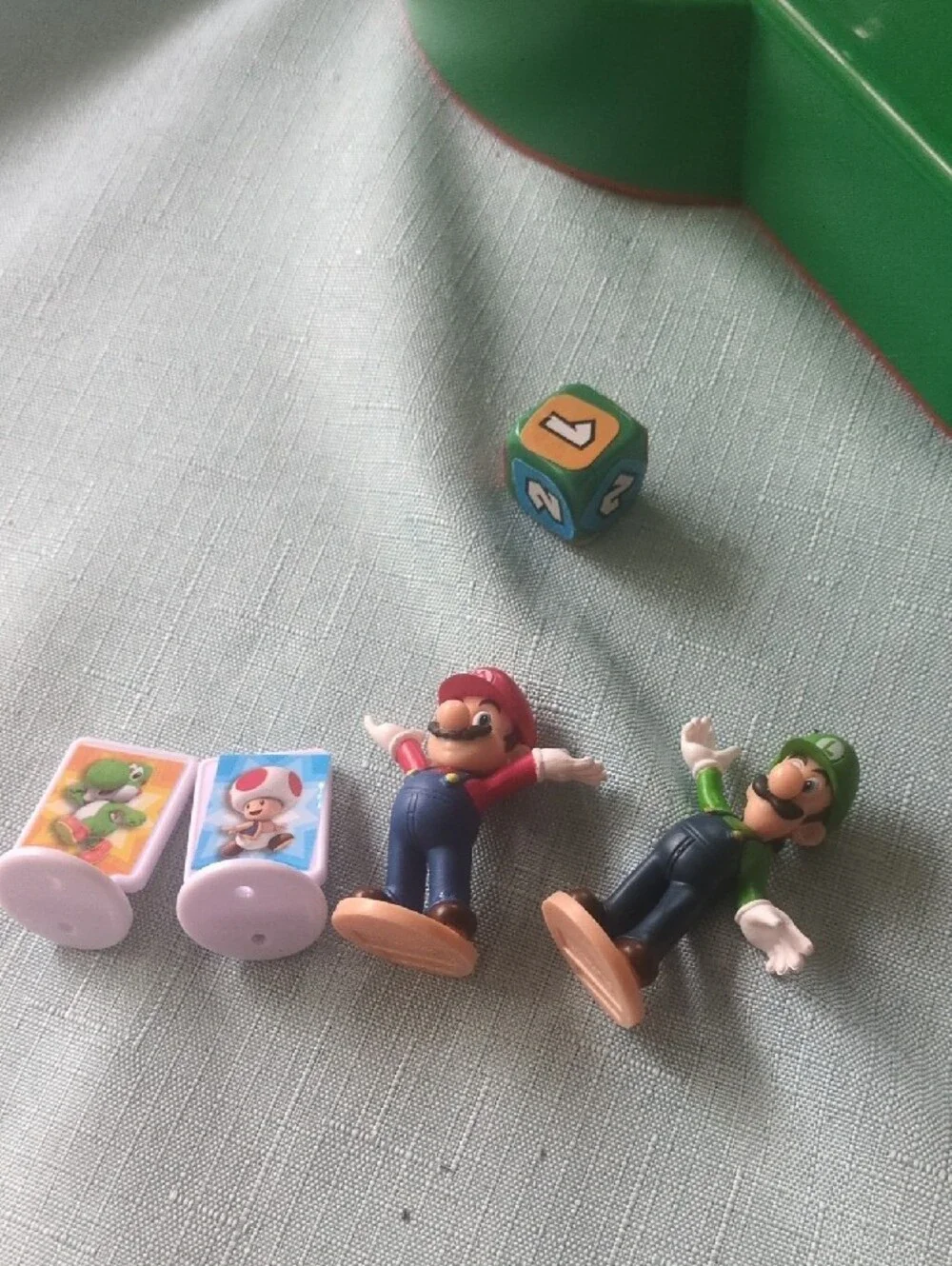 Nintendo Red & White Piranha Plant Playset with Green Base and Mario & Luigi